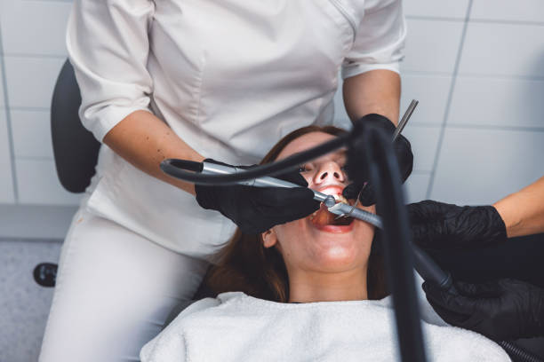 Best Emergency Tooth Extraction in Alb, IA